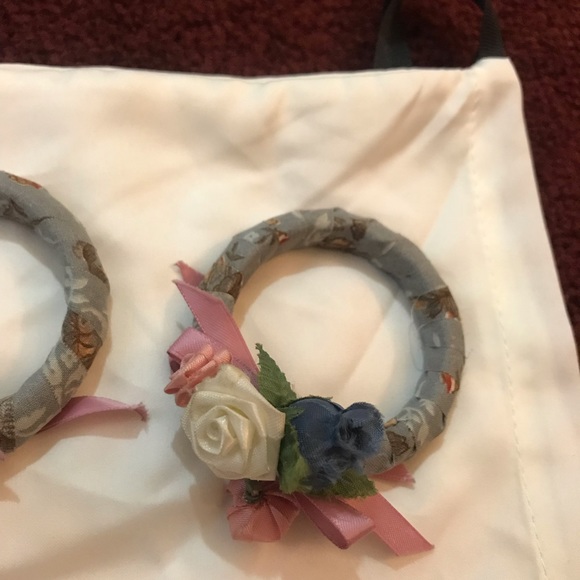 Vintage Napkin Rings - Picture 2 of 5